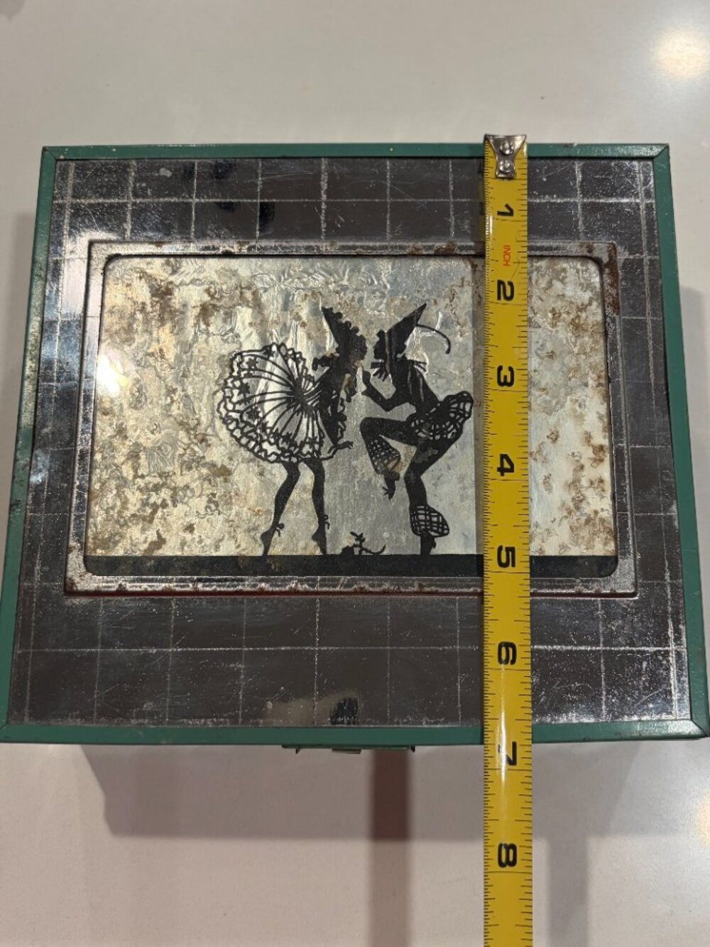 Vintage-Style Mirrored Fairy Jewelry Keepsake Box – Green Trim - Picture 8 of 8